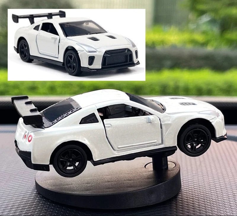 Car Dashboard Toy – Spinning Drift Car Model 🚗💨