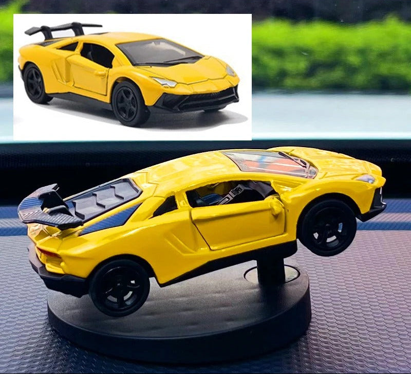 Car Dashboard Toy – Spinning Drift Car Model 🚗💨
